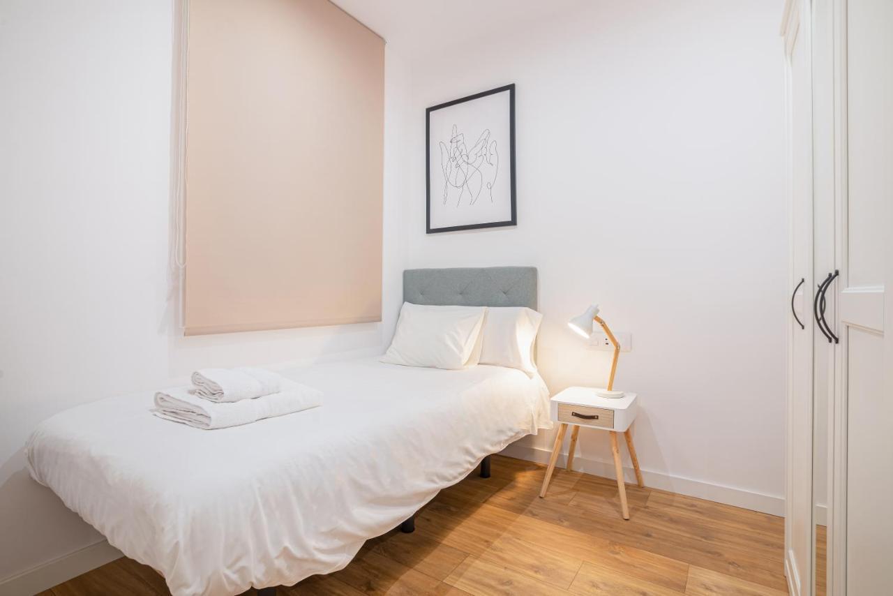 The White Flats Les Corts Apartment บาร์เซโลนา ภายนอก รูปภาพ